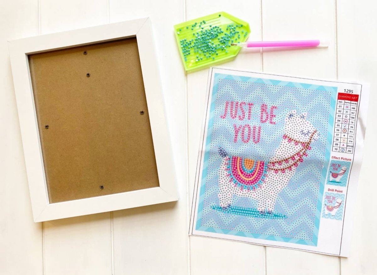 Addison Lane Designs Inc. - Llama Diamond Art Kit - Purses & Pearls