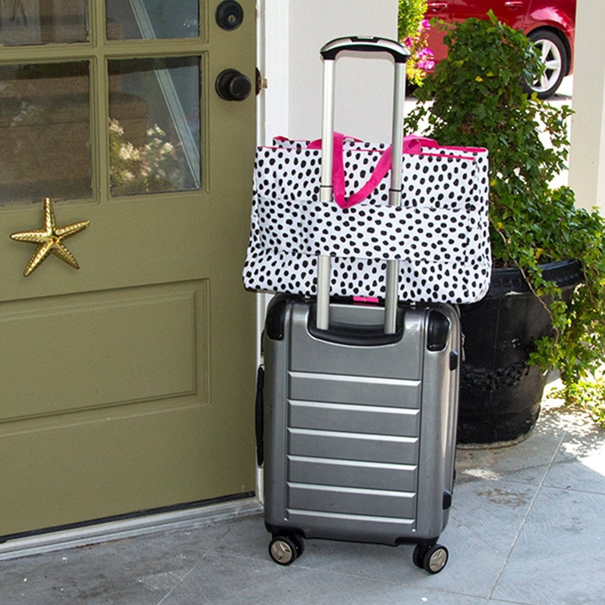 Mainstreet Collection - Multicompartment Travel Tote - Purses & Pearls