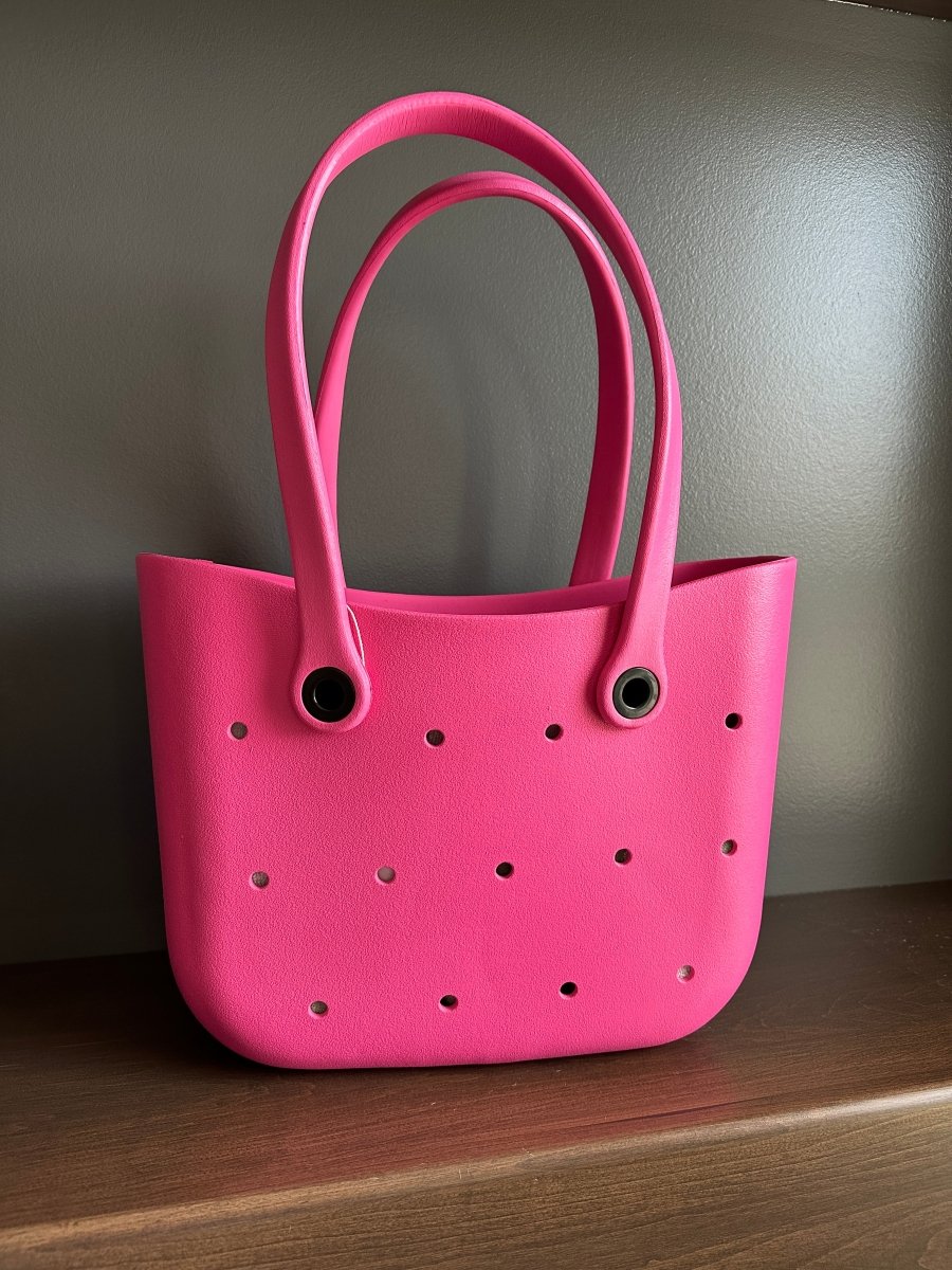 Waterproof Beach Bag in Coral - Purses & Pearls