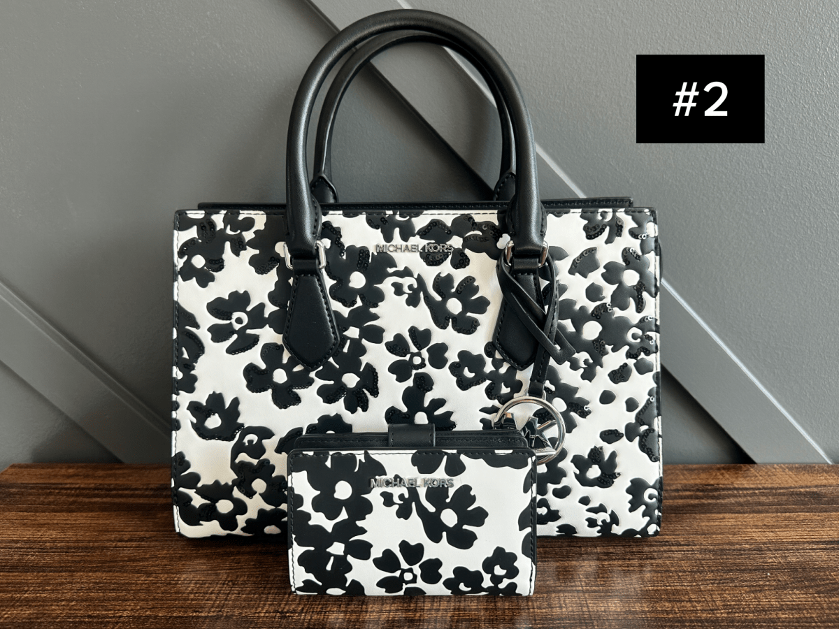 $200 Purse Sets - Purses & Pearls