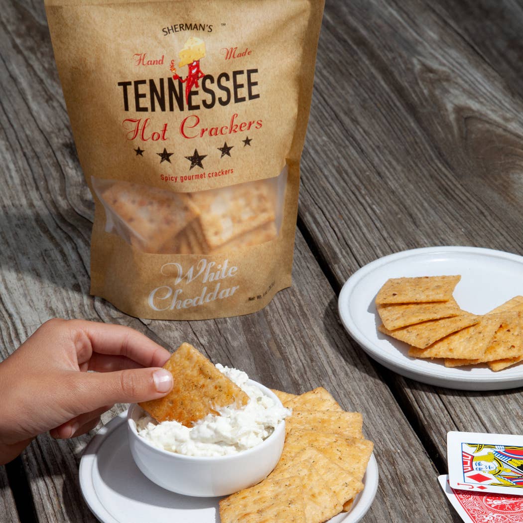 Tennessee Hot Crackers, White Cheddar Flavor