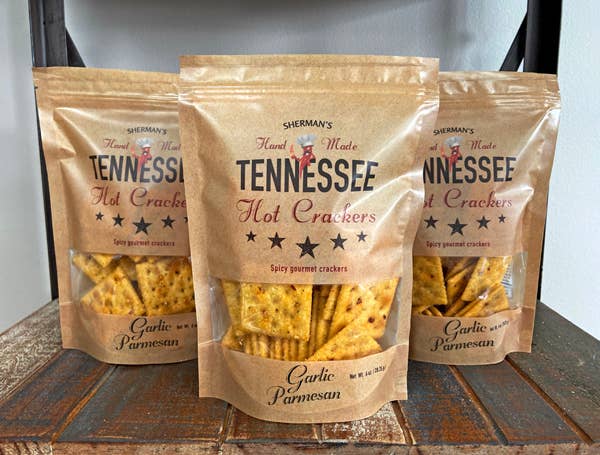 Tennessee Hot Crackers, Garlic Parmesan Flavor