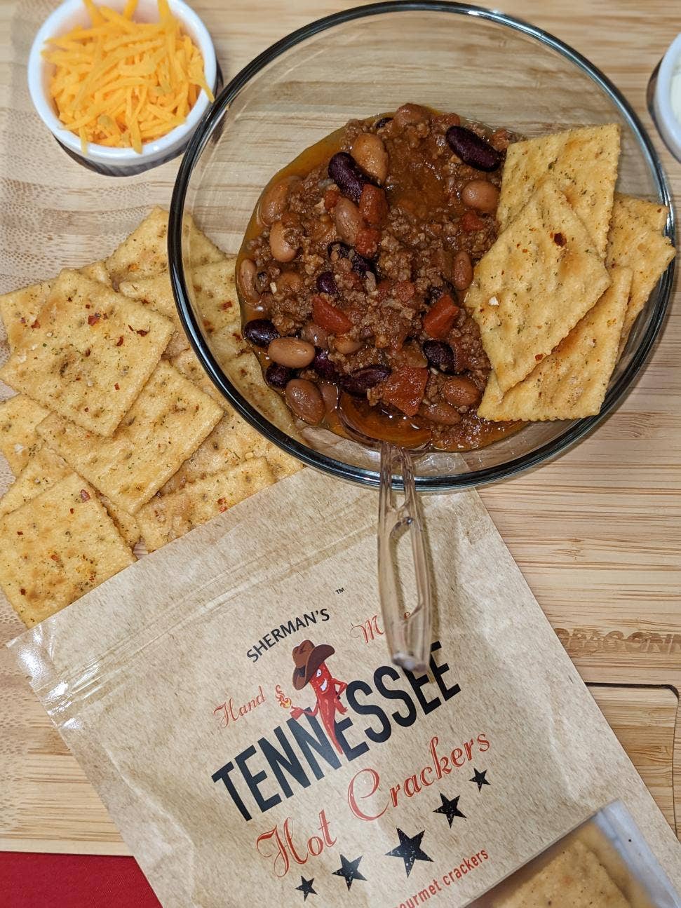 Tennessee Hot Crackers, Sour Cream & Onion Flavor