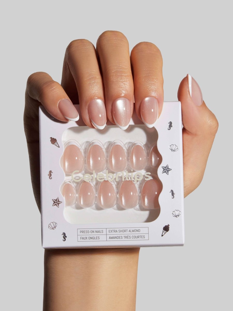 Celebritips - In Crystal Halo - Purses & Pearls