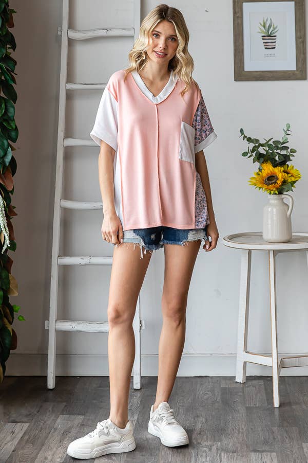 Color Block Front Pocket Raw Seams Short Sleeves Top - Purses & Pearls