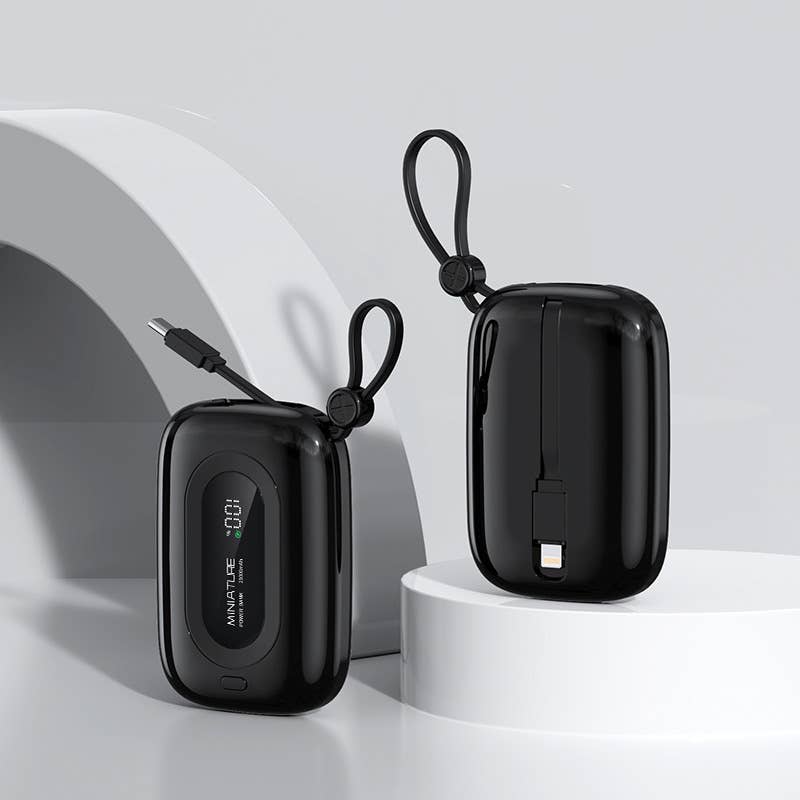 Tech Trendz - 8000 mAh Power Bank w/Cables