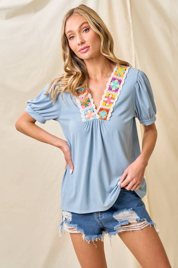 Fridas Casual Top - Purses & Pearls