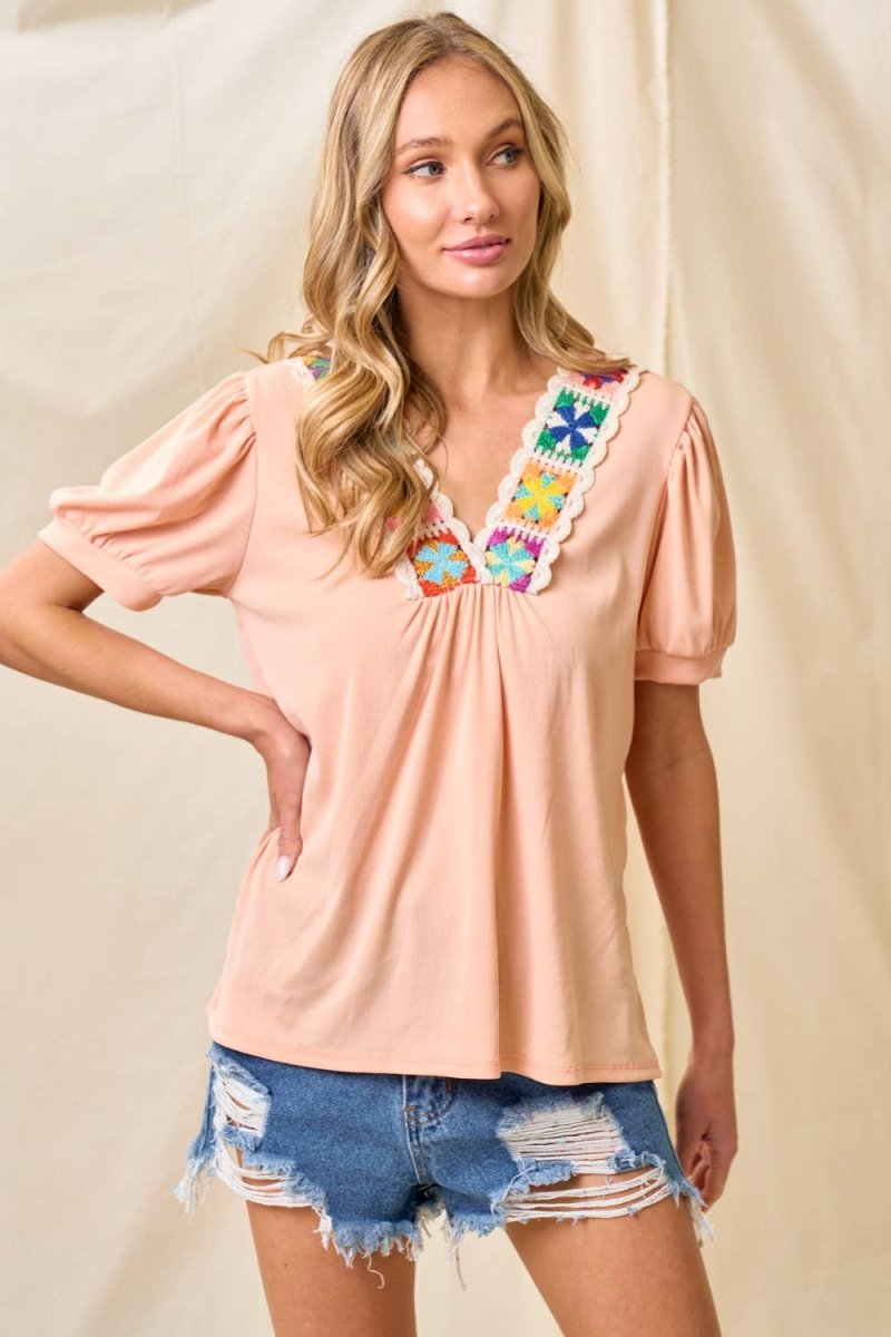 Fridas Casual Top - Purses & Pearls