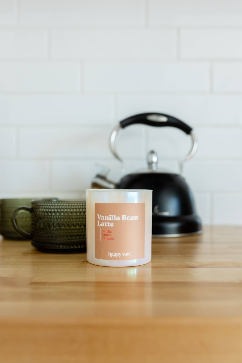 Happy Wax - Vanilla Bean Latte Single Wick Candle - Purses & Pearls