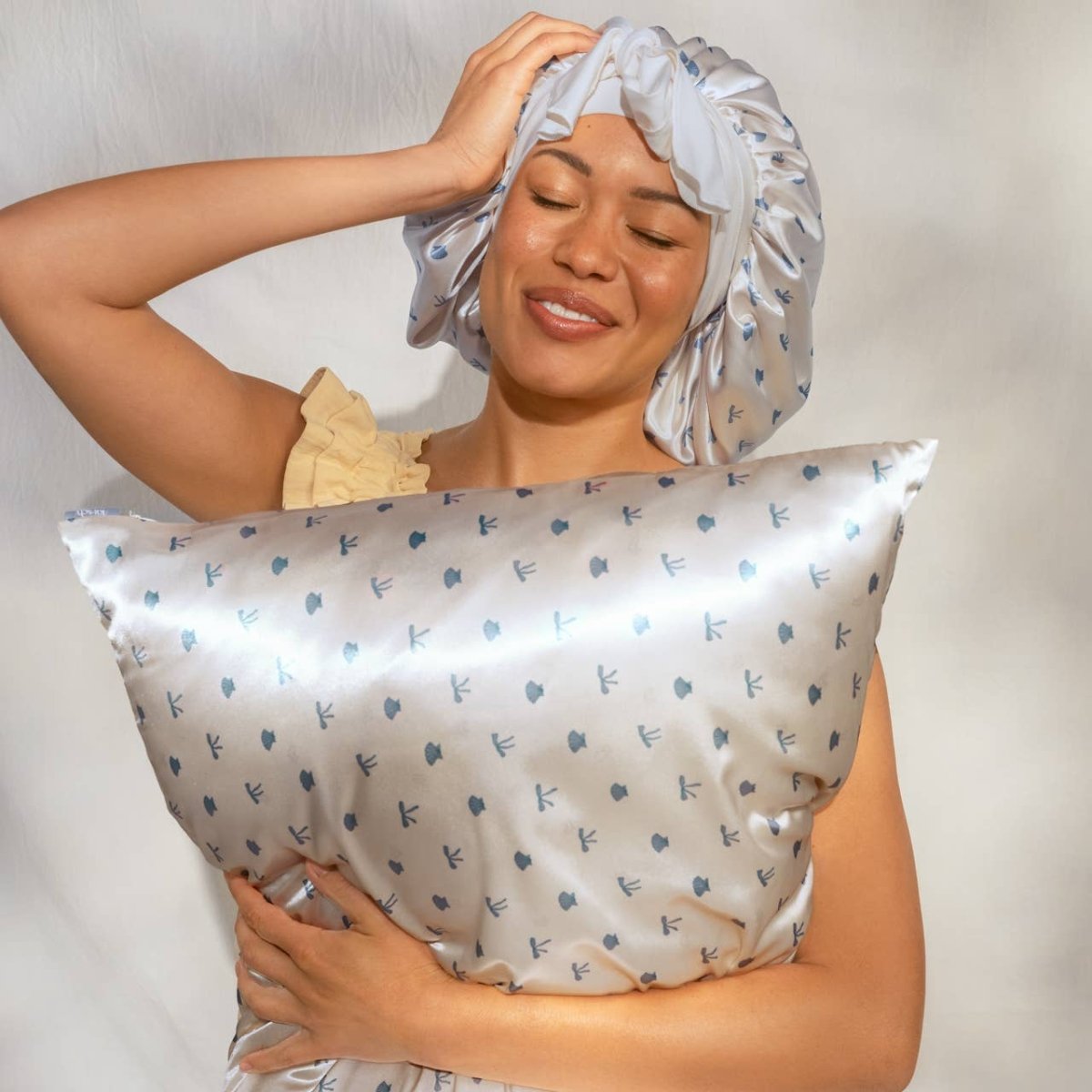 KITSCH - Oversized Satin Bonnet - Pearlized Cream & Coastal Blue Print - Purses & Pearls