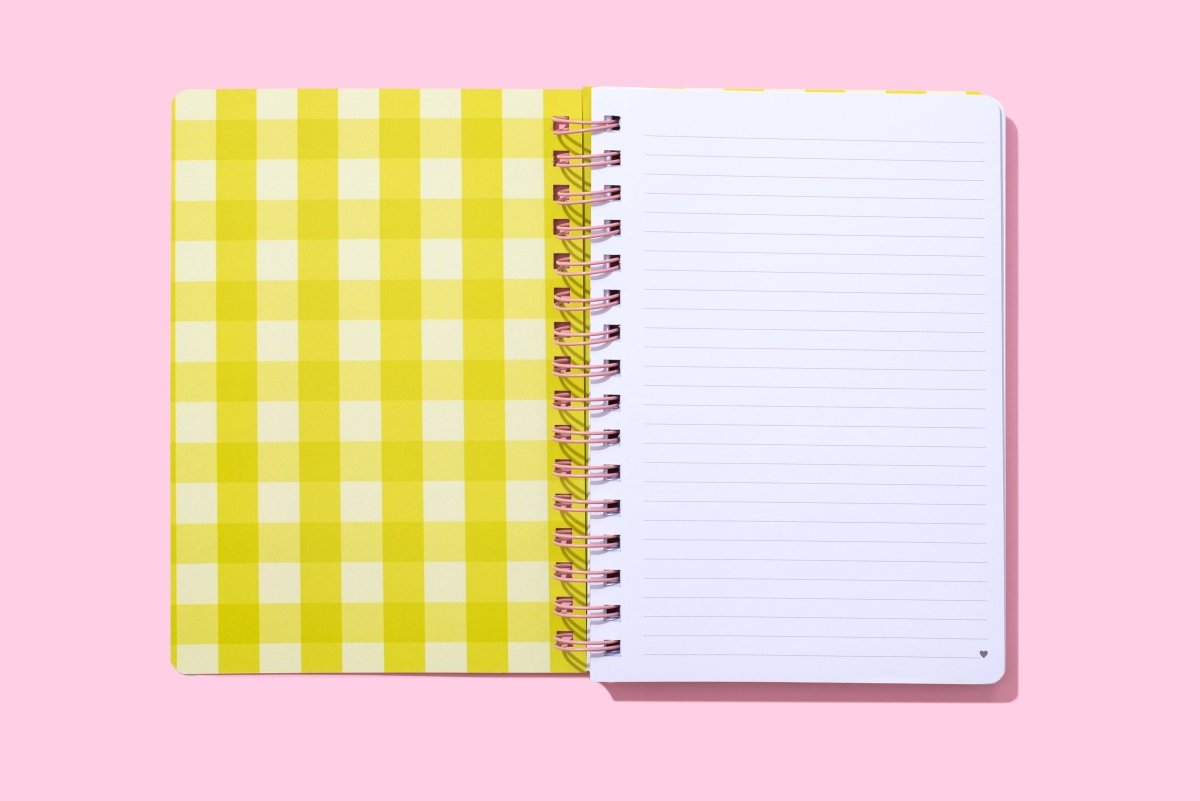 Taylor Elliott Designs - Spiral Notebook - "This Girl is on Fire" - 200 Pages - Purses & Pearls