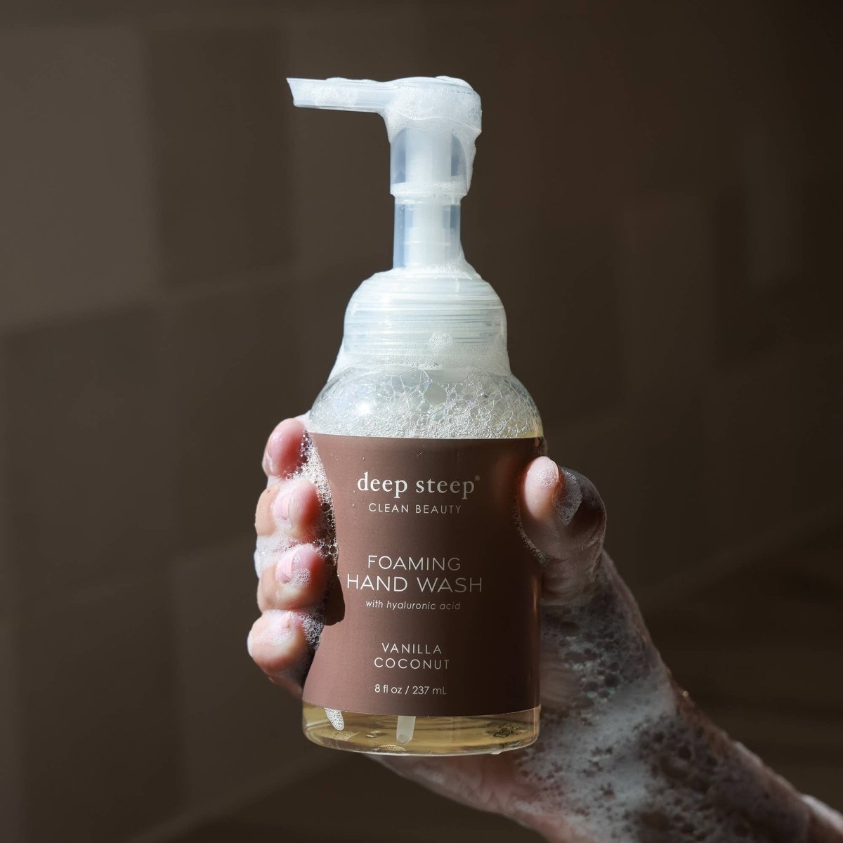 Vanilla Coconut Moisturizing Foaming Hand Wash 8oz - Purses & Pearls