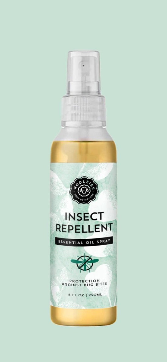 Woolzies - 8oz. Insect Repellent Oil Spray - Purses & Pearls